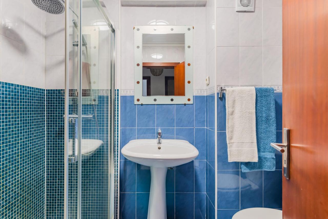 Mira-Ria - Apartamento Em Bairro Calmo E Central Αβέιρο Εξωτερικό φωτογραφία